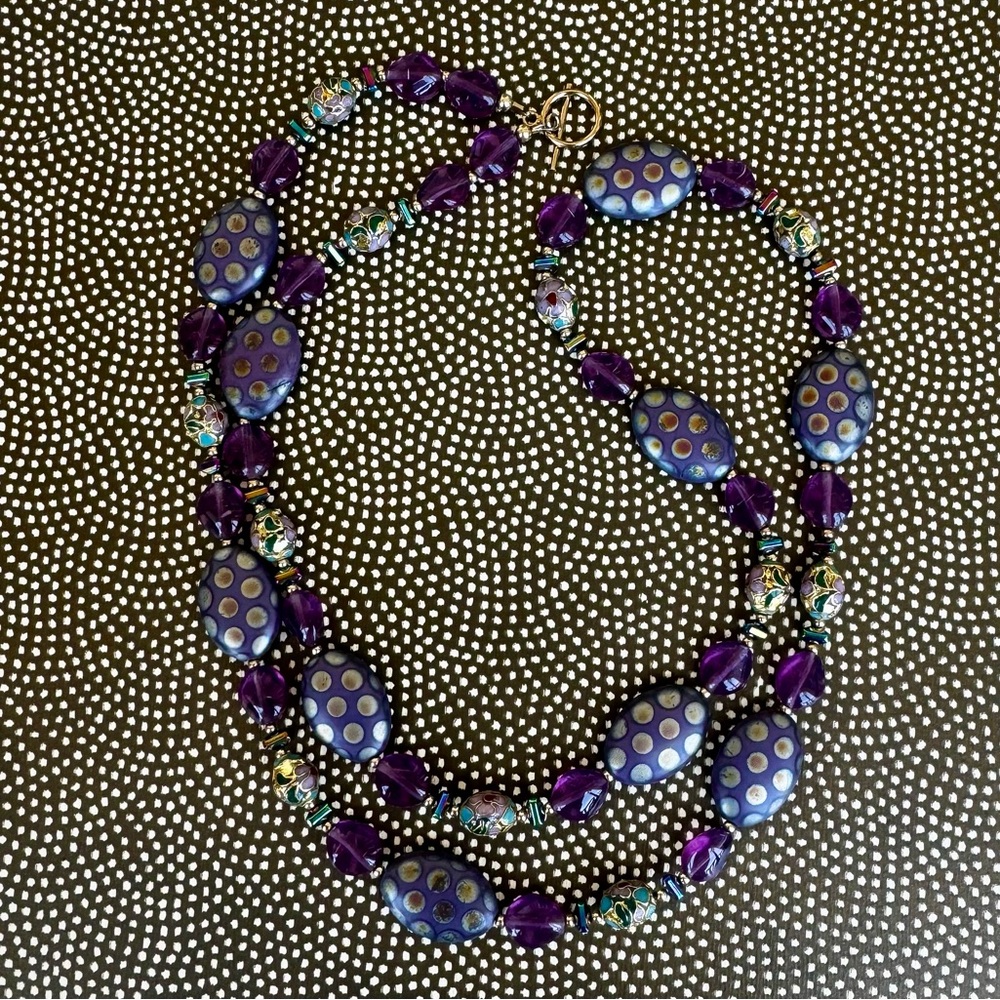 Beautiful Multicolor Bead Necklace - image 2